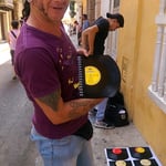 Witzige Idee: Notizbuch mit Schallplatten-Umschlag.