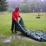 . . .aber das Zelt bleibt dicht!