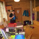 Schlafen im Stroh in Pfäffikon. Wir sind froh, bis am Morgen alles trocken zu kriegen.