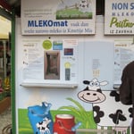 Frische Milch zum Abfüllen in Ljubliana