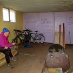 Wir bleiben nicht lange allein. Am Abend kommen vier weitere Radfahrer zum Übernachten.