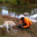 Er bekommt den Rest des Nachtessens (Hunde füttern wir sonst nie).