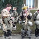 Das ist wie im Skizirkus: Vor dem Start gehen alle für sich nochmals die Strecke im Kopf durch