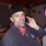 wichtiges Valentinstag-Telefonat - spontan von zuhaus abmelden!