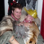 Es het anschiiinend au noi-i Pärli geh - kei Angscht, diä zweit Hand holt nur Konfetti us äm Gnomensack ;-)