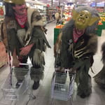 Sie suchen das Früchte-gestell; was ist schon ein Lutz ohne Zwetschge!