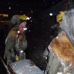 Ob das Taxi Schneeketten dabei hätte?