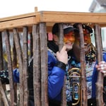 Die Jungs der Gugge spielten sogar in unserem schönen Käfig, so schlimm kann er also nicht sein.