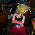 ..... würde vorallem bei den männlichen Gnomen rattenscharf aussehen...