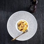 FALSTAFF BOOKAZINE DINNER FOR TWO FOTO: KONRAD LIMBECK