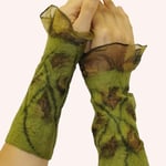 Stulpen Nr. | Wristlets No. 8  |  35 €   |   Chiffon/Merino gefilzt/felted