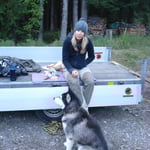 Während die Hunde ihre Suppe verdauen, essen wir auch etwas.