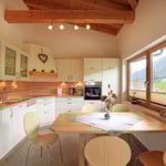 Küche "Blick ins Grüne"