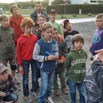 Fledermausexperte R. Scheibel erklärt den Detektor