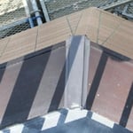 屋上、塔屋　アルミ笠木  ジョイント部ブリッジシーリング