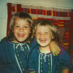 … mit Brüderchen. An der Eichenstrasse, 1980