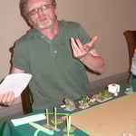 Marco: ..  ma si! Ti dico che ormai è persa!! Tanto vale che mi alzi e vada via!!!