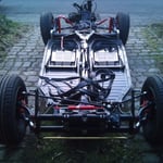 zur Zeit ist das schrauben echt ne Qual, ich will das Ding endlich fertig haben.