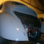 Motor wieder raus, ich glaub ich hab 10 Anläufe gebraucht Dre*kssch&/*ßeeeee !!!! An den Endspitzen was weggefächert, da der Motor halt breiter ist als eben diese, die Riemenscheibe draufgemacht, auf einmal klemmts (!) und ich bau den Motor wieder aus....