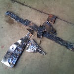 Ich habe sie ersteigert, direkt in die Halle gefahren und angeschlossen an 380V, und es tat sich ........NIX ! Nachdem sich schon langsam Panik und schlechte Laune breit machte, hab ich den Adapter des Schutzgasschweißgerätes genommen, vom 400V Anschluss