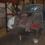 Aufgeräumt und in die Ecke gestellt: Danke an holg für das Gestell und den Dachgepäckträger. "Hä, Seb und Dachgepäckträger...??!!"   Ihr werdet sehen....... :o)