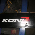 Helge hat mir mal wieder ein paar dinge zugeschickt, darunter auch noch die fehlenden Stoßdämpfer für vorne