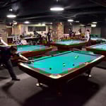 at バグース六本木