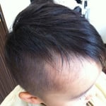 アシンメトリー・ツーブロック　男の子　ヘアースタイル