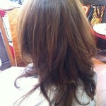 ロングヘアー　レイヤー　巻き髪