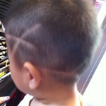 男の子　ヘアースタイル　刈り上げ