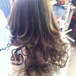 ロング巻き髪