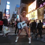 "the naked cowboy" à Times Square