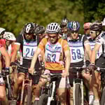 Kurz vor dem Start des Mountainbikerennens
