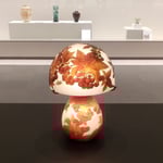 エミール・ガレの有名なランプの作品には灯が点され綺麗でした。　　　　・芸術の秋かなガレの展示会(和良)