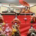 観光客が来る阿波おどり会館ロビーにも雛が飾られていました。　　　　　・阿波おどり会館ロビーにも雛（和良）