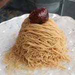 栗を生搾りしたモンブランは栗の香りがして美味しかったです。　　　・生搾りせし栗の香のモンブラン(和良)