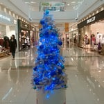 クリスマスツリーを見ていると気忙しい気分になりました。　　　　　　　・なんとなく気忙しくなる聖樹かな（和良）