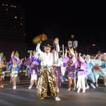 蜂須賀侯に扮したお殿様も先陣を切って踊っていました。　　　　　　　　　　　　　　　　　　　　　　　　　　　　　　　　・殿さまも先駆け踊る阿波踊（和良）