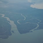 徳島を代表する吉野川や旧吉野川もよく見えました。　　　　　　　　　　　　　　・梅雨晴れ間四国三郎見下ろして(和良)