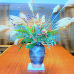 伊東温泉小涌園では花野の花を活けて迎えてくれました。　　　　　　　　　　・大甕に活けて花野に思はるる（和良）