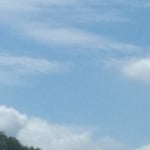 左眼の白内障手術した徳島大学病院から眺めた秋の雲です。　　・眼帯の取れてくっきり秋の雲（和良）