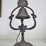 雰囲気のあるガーデンベルです。きれいな音ですよ～♪　W155×H420　￥3,740