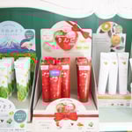 持ち運びに便利なミニタイプのハンドクリームです。日本製です。　各￥550