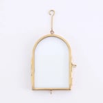 真鍮のハンギングミニフレームです。ドライフラワーなどを挟んで飾ることができます。繋げてガーランドとしても(*'▽')　幅5.5×奥行0.8×高さ8cm(フックの長さ4.5cm)￥1,650