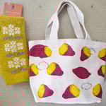 アームカバー　麻50％　レーヨン50％　￥1,980　　ランチトート　綿100%　￥1,100