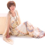 裕さんが寄りかかっているのがカホーンです。