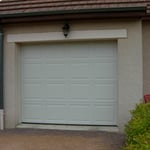 Porte sectionnelle électrique