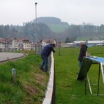 ... am Zaun gearbeitet