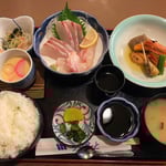 ホテルマツヤ併設のレストラン、ららぽーとはボリューム満点。