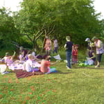 Frau Wawerek mit ihrer Klasse 6b von der Mittelschule Heuchelhof